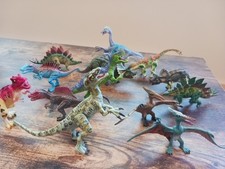 LOT OF 13 PLASTIC TOY DINOSAURS MOVABLE LEGS UNBRANDED 4 To 6 Inch