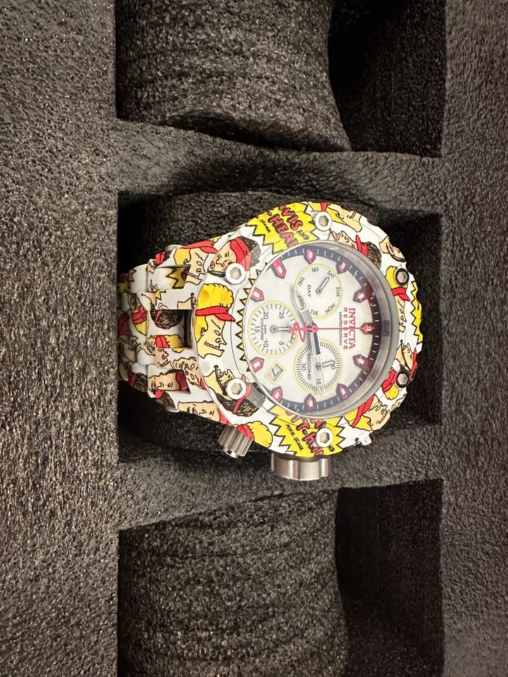 Beavis and Butthead nuevo nunca usado modelo 35873. Movimiento suizo con estuche