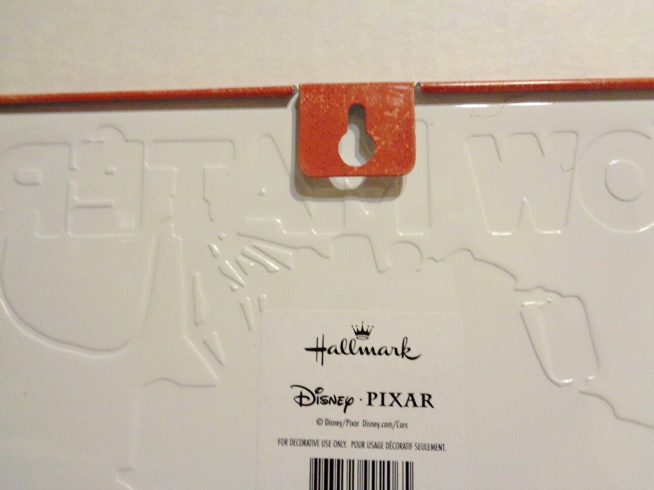 Disney Pixar CARS Hallmark Tin Sign /"Friends Never Leave You Stranded/"