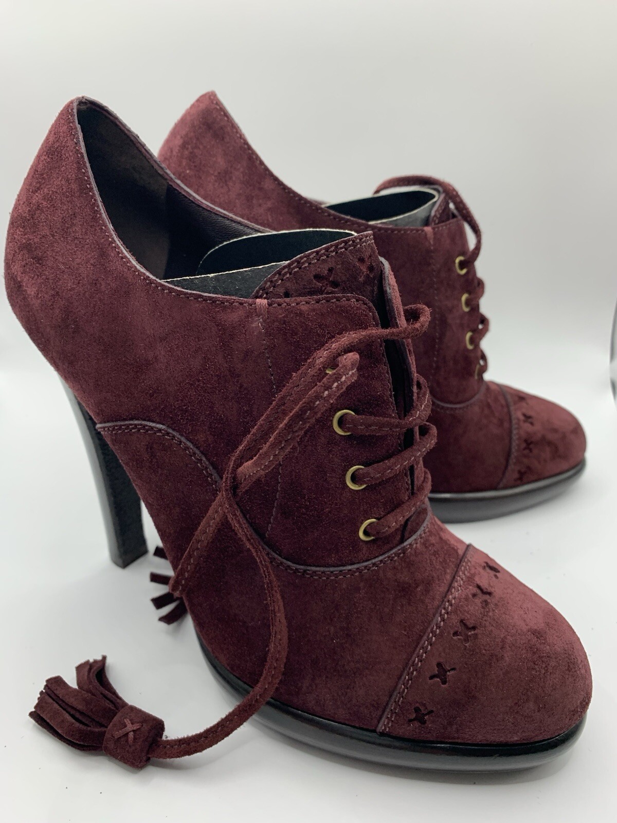 Stivaletti stringati Yves Saint Laurent scamosciati 5 UK 38 EU