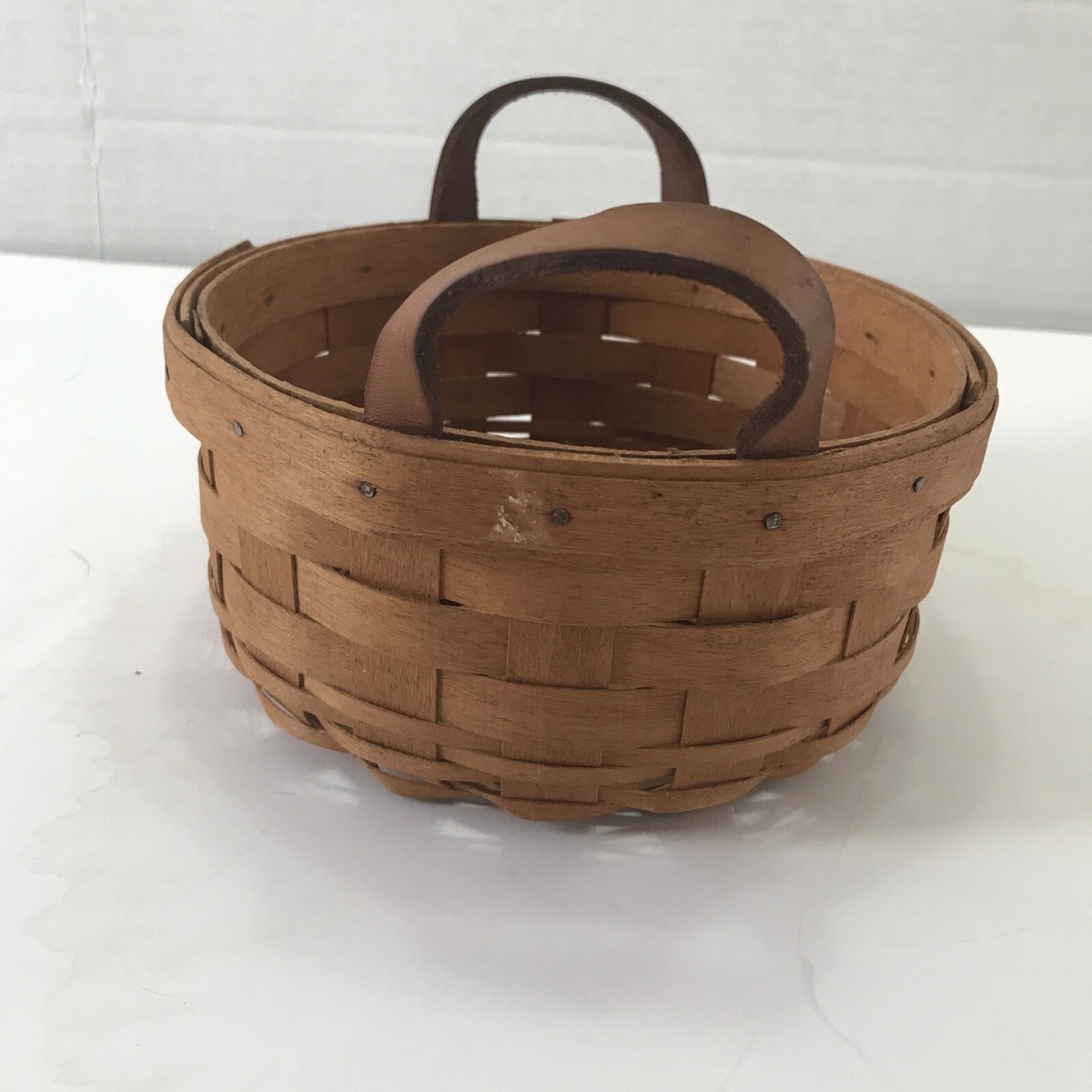 Small Longaberger Basket With Leather Handles 1995 SX110 | eBay