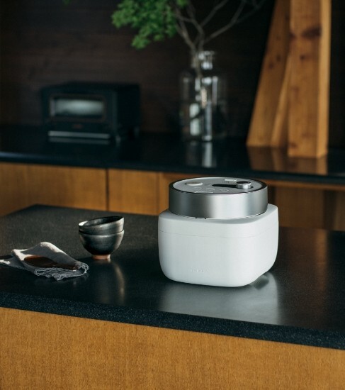 BALMUDA The Gohan Steam Rice Cooker white with Timer 4
