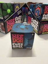 NeeDoh Fuzz Ball Flower Power Blue