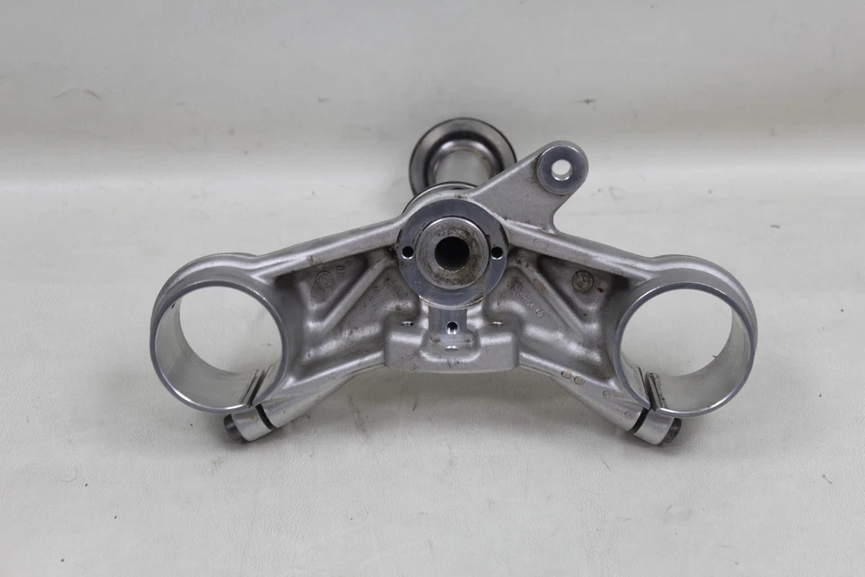 BMW R NineT R9T 1200 13-16 OEM Lower Triple Tree Yoke Clamp Fork Brace NICE! - Image 4 of 4