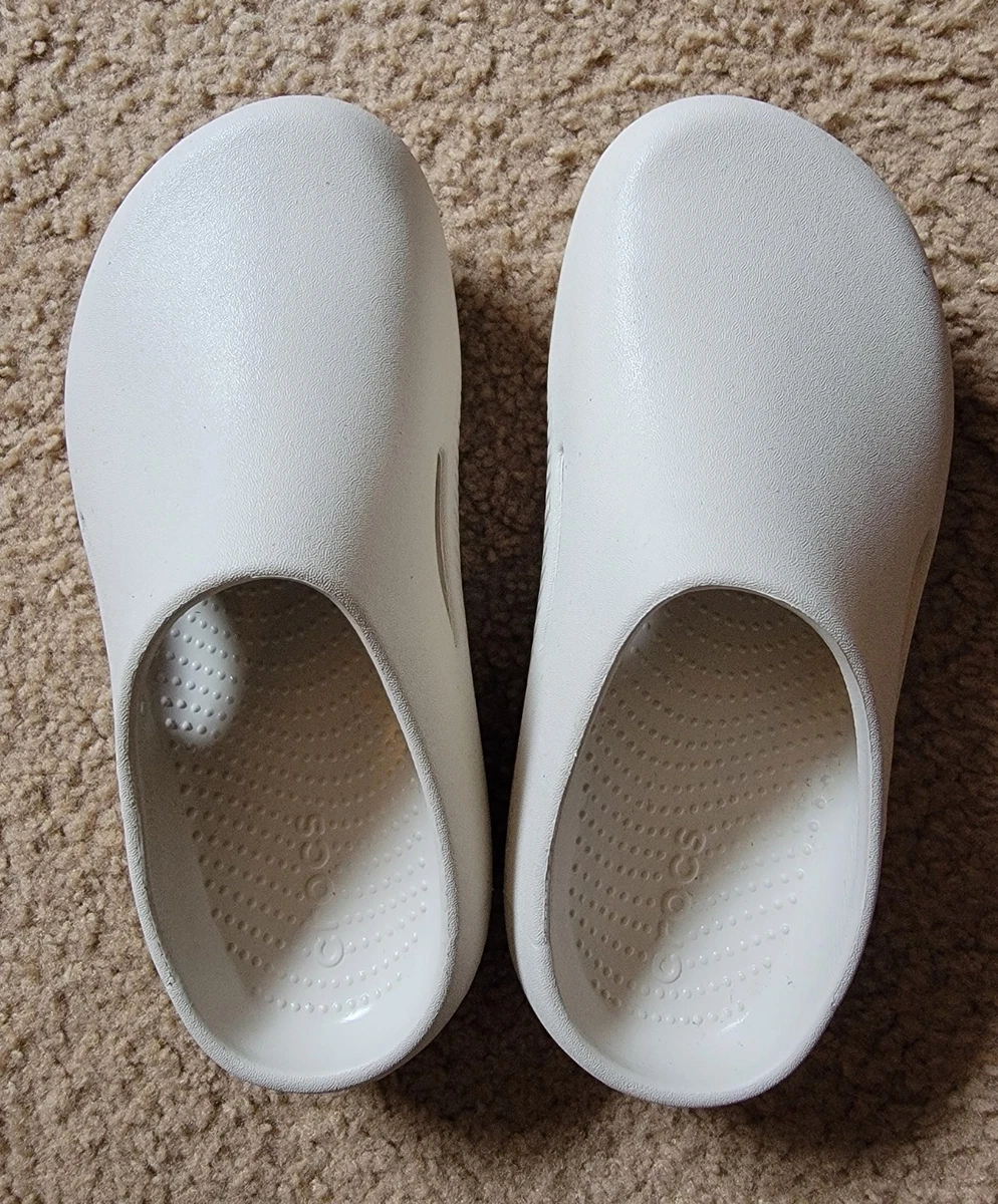 Crocs Beige Casual Shoes for Men for sale | eBay display picture 2