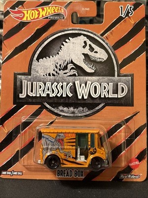 Hot Wheels 2022 Premium Pop Culture JURASSIC WORLD BREAD BOX 1/5