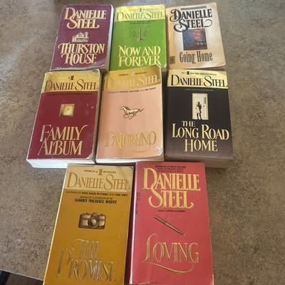 Lot Of  8 Danielle Steel Books Paper Back Acceptable Condition 