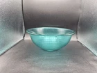 Pyrex Peacock Teal Basketweave Glass Mixing Bowl 325 2.5 qt USA RARE Excellent