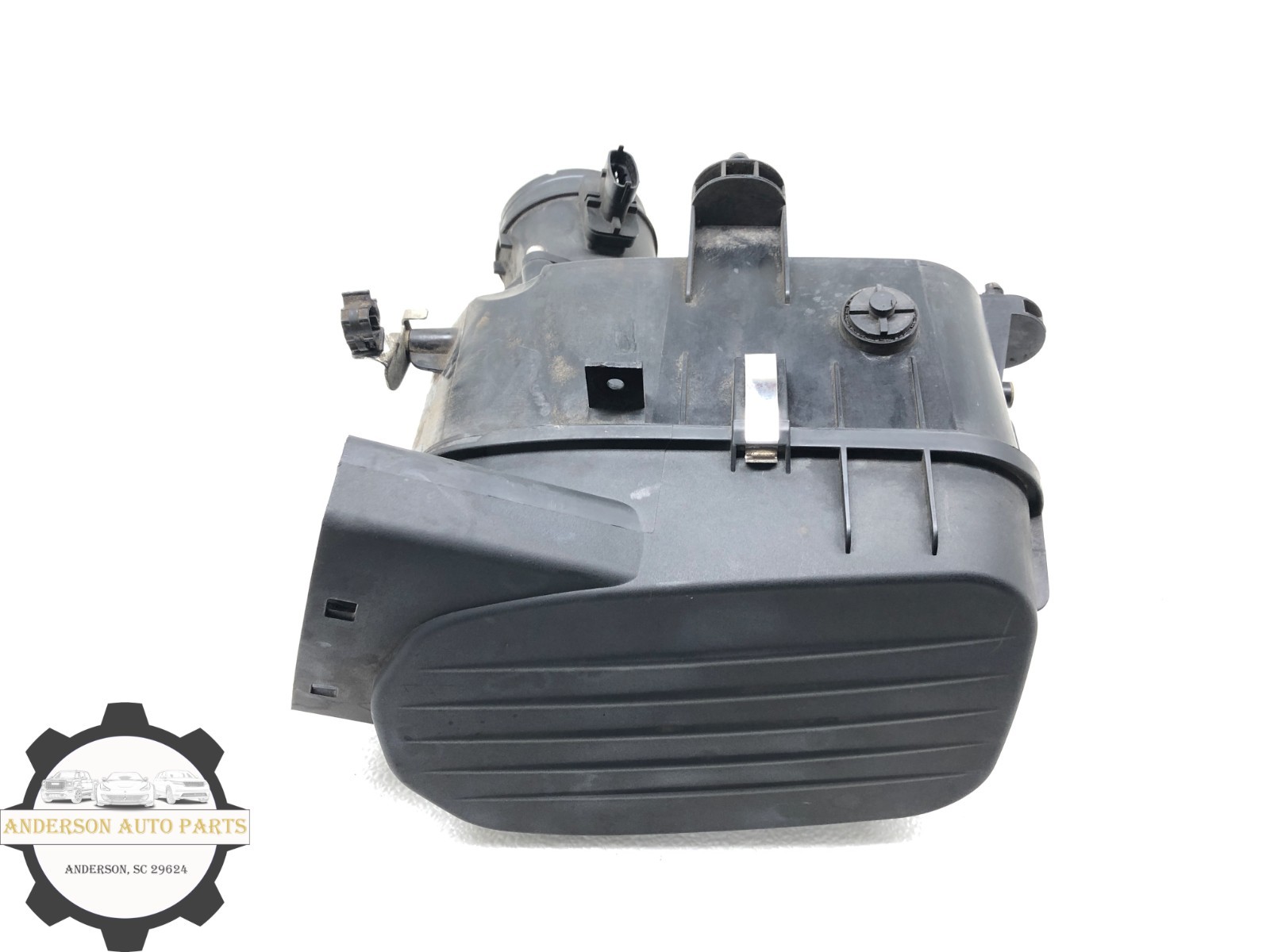2014-2020 MASERATI QUATTROPORTE 3.0L RIGHT PASS AIR CLEANER FILTER HOUSING OEM