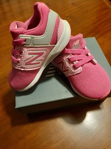 Scarpe bambina NEW BALANCE n.21 IT 4.1/2 UK rosa fucsia | eBay