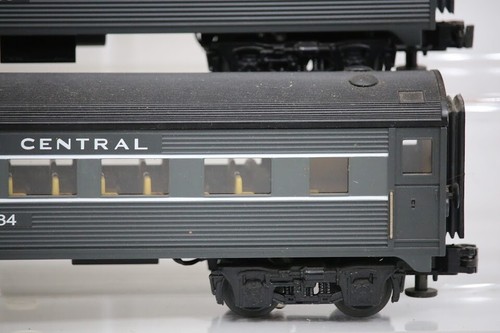 Rail King by MTH New York Central NYC Lighting Stripe Combine/Diner Set - Picture 3 of 24