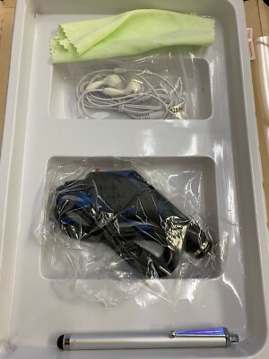 Dopo M975A6: Tablet Accessories w/ Car Adapter, Earphones, Stylus, Cloth, Screen