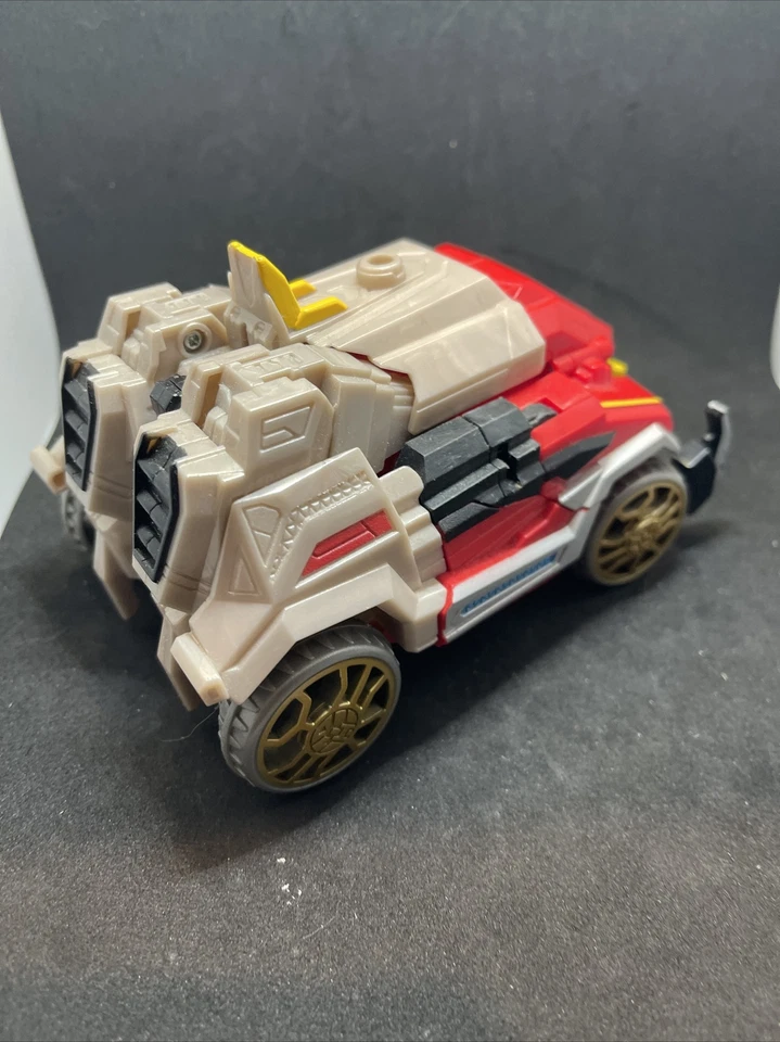 Transformers Generations Fall of Cybertron Voyager Class Blaster Foto 2 de 4