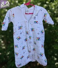 VINTAGE RARE Baby Dior Hooded Zip 1 Piece Sleeper, Pinwheel Pattern - 6 Month