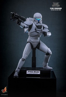 STAR WARS Clone Commando Hot Toys TMS131 1/6 Figur The Clone Wars Trooper NEU
