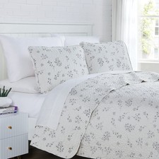 Southshore Fine Living, Inc. Oversized Coverlet Set, Sweet Flowers Print Quilted