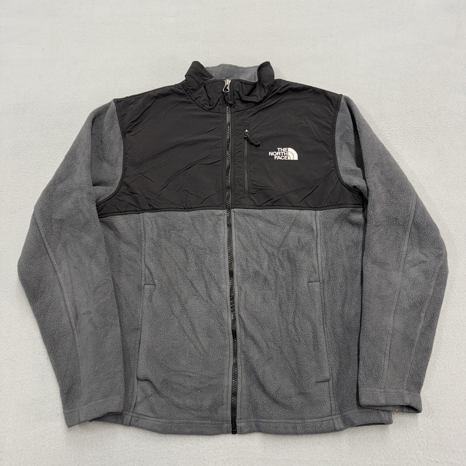 The North Face Jacket Mens Medium Gray Black Fleece Full Zip Outdoor Hiking