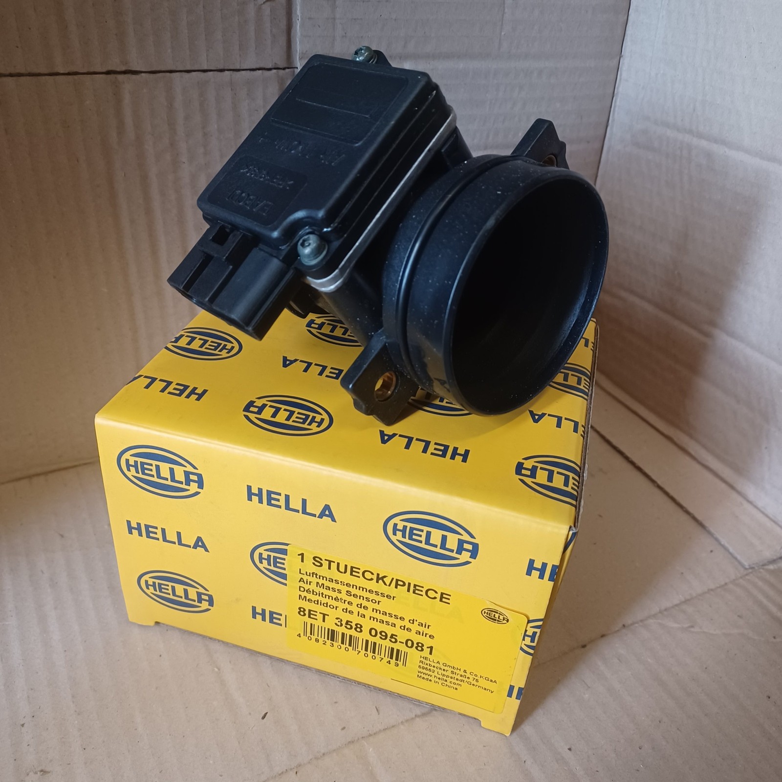 Débitmètre de masse d'air pour Ford KA 1.3i et Fiesta IV moteur essence