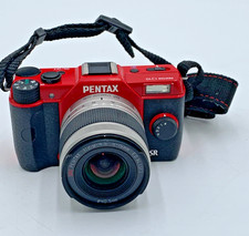 Pentax SR Q10 Digital Camera Standard Zoom 02 With 5-15mm Lens Red W.Batt Good