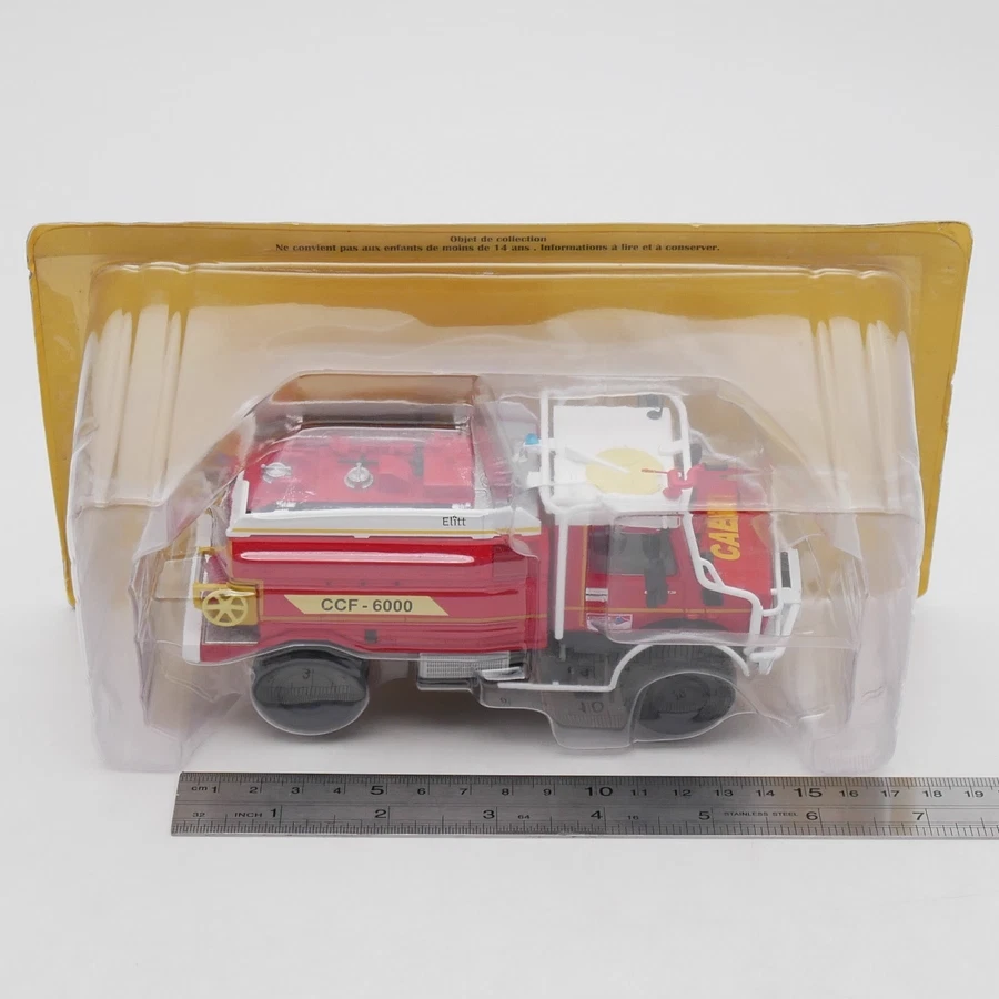 IXO 1:43 Unimog U 5023 - Mercedes French Fire Truck Alloy Model - Image 2 of 4