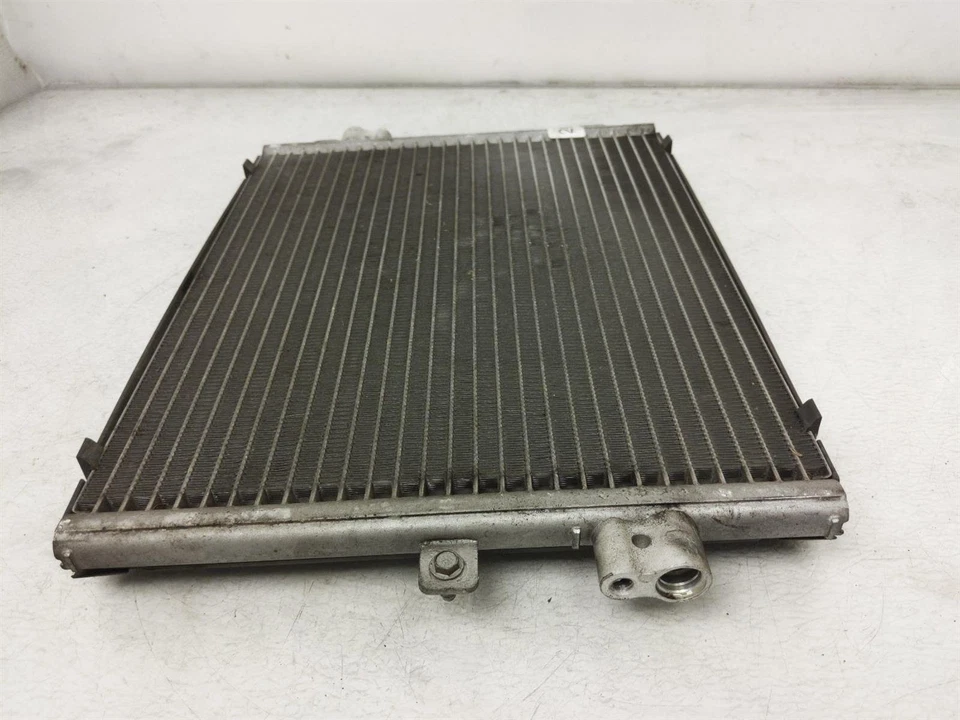 Condensador de aire acondicionado Porsche Cayman 2006-2012 997-573-911-02 Foto 2 de 4