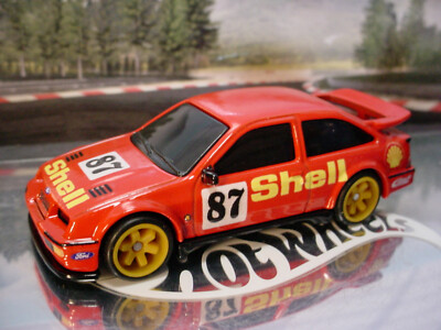 Hot Wheels Car Culture Premium - '87 Ford Sierra Cosworth (Bianco, Ruote Reali) - Usato