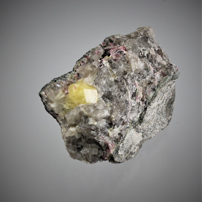 Rhodizite/Londonite & Elbaite. Antsogombato Gem Mine, Madagascar #4132