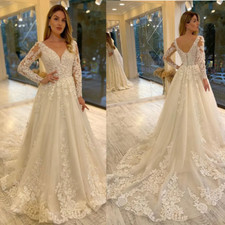 Elegant Vintage Wedding Dresses with Long Sleeves V Neck Ivory Lace Bridal Gowns