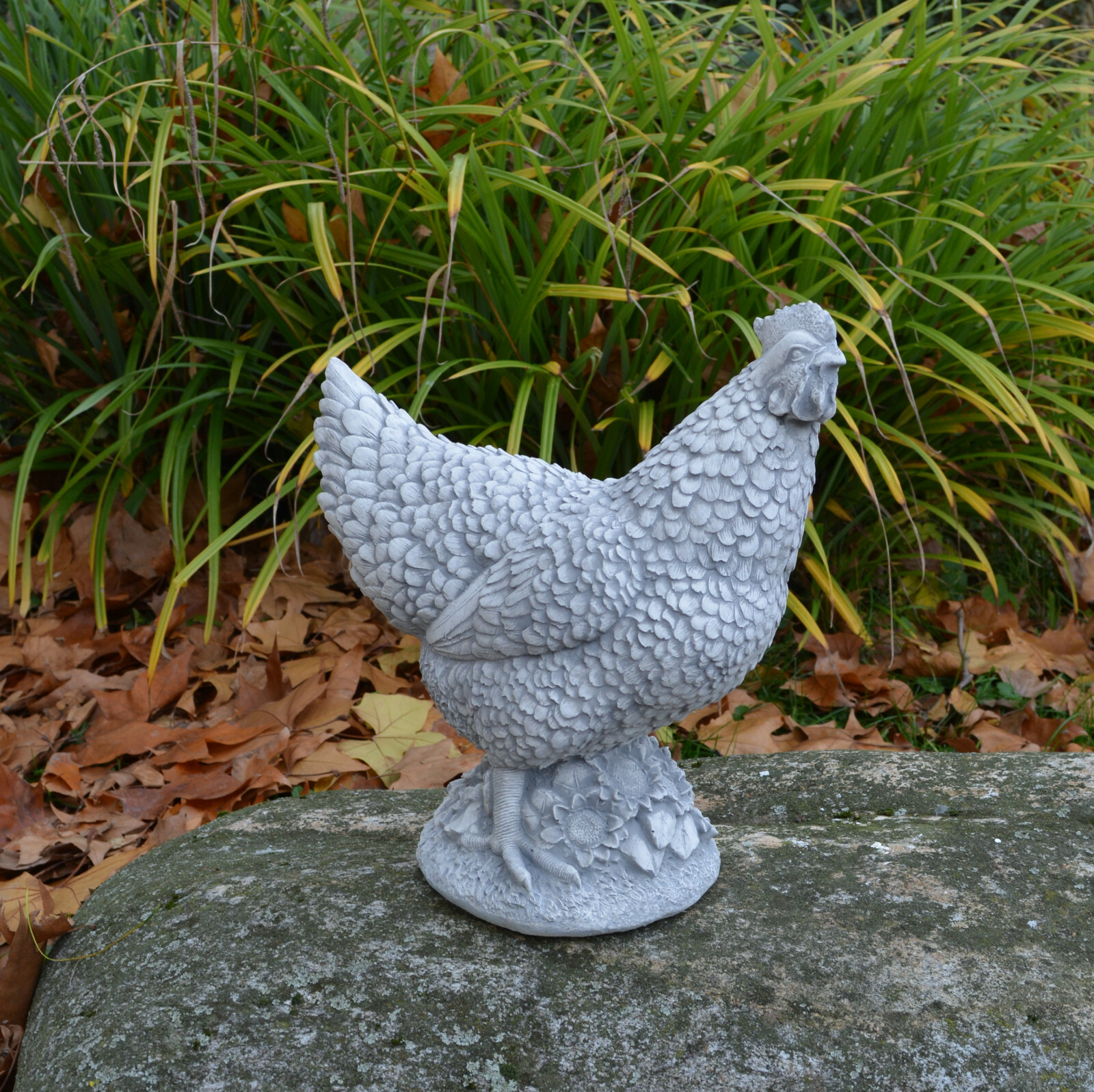 Chicken Hen Huckle Stone Figurine H.35cm 32x20cm Grey 13kg Concrete Frost Proof