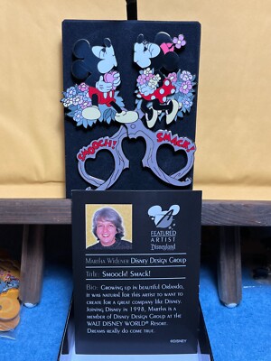 2007 Featured Artist Martha Widener's ''Smooch, Smack'' LE 750 Jumbo Pin