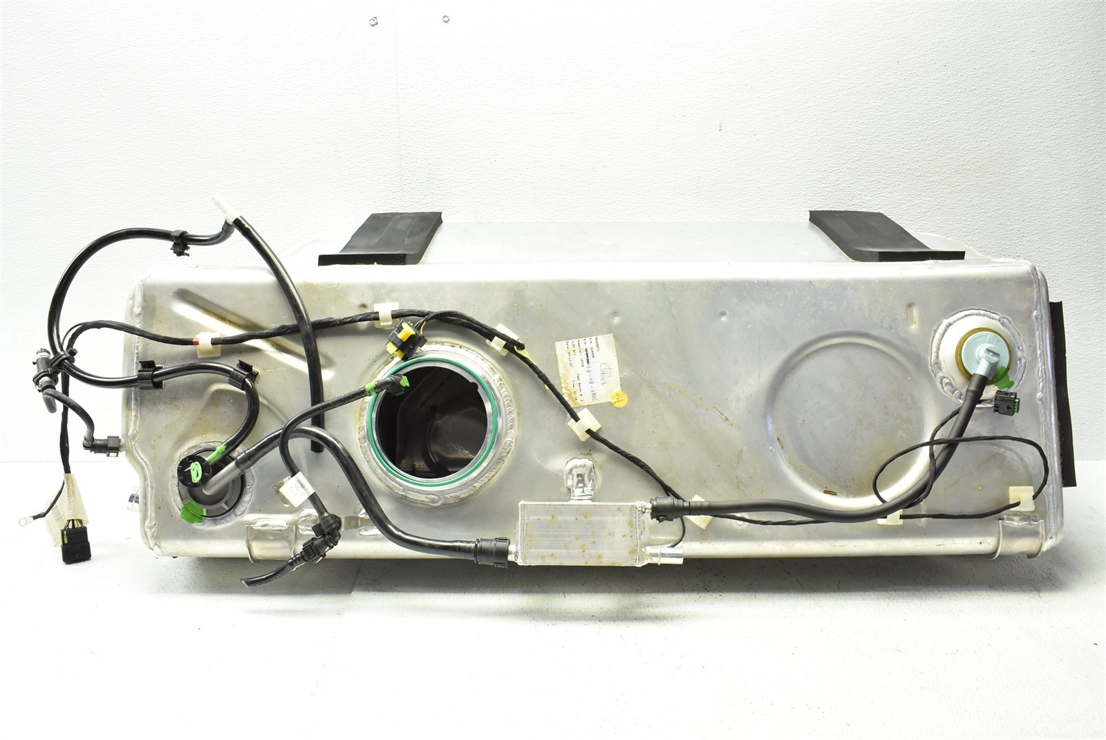 2008-2011 Maserati GranTurismo Fuel Tank Cell 08-11