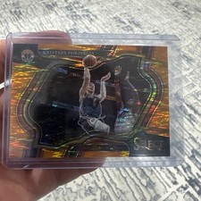 2022-23 Panini Select #204 Kristaps Porzingis Orange Flash Prizms
