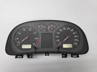 VW Golf 4 1J Instrumententafel Kombiinstrument Tacho 1J0920802X (77) - Bild 1 von 4