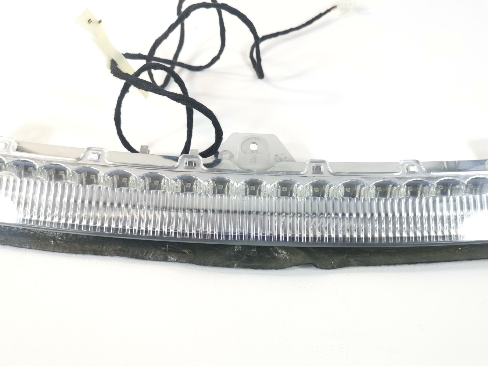 Maserati Ghibli 3.0 L RWD Auto 2015 Third Center Brake Stop Light Lamp 670008130