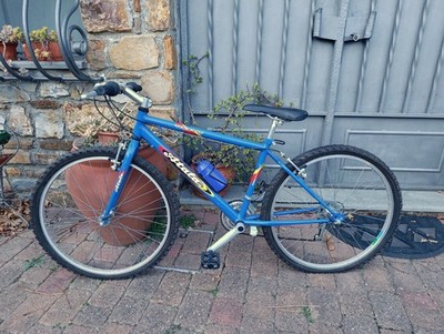 Herrenfahrrad Atala Trophy blau 1x gebraucht Reifen zum Aufpumpen Mountainbike