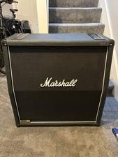 Marshall 1960A 4x12 Speaker Cabinet - Mono/Stereo 300W