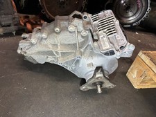 Hyundai Genesis Sedan Rear 5.0L AWD Transfer Case DH G80 15-16 OEM 96447-4E000