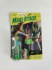 Super 7  Reaction Mars Attacks Destroying A Dog  Action Figure