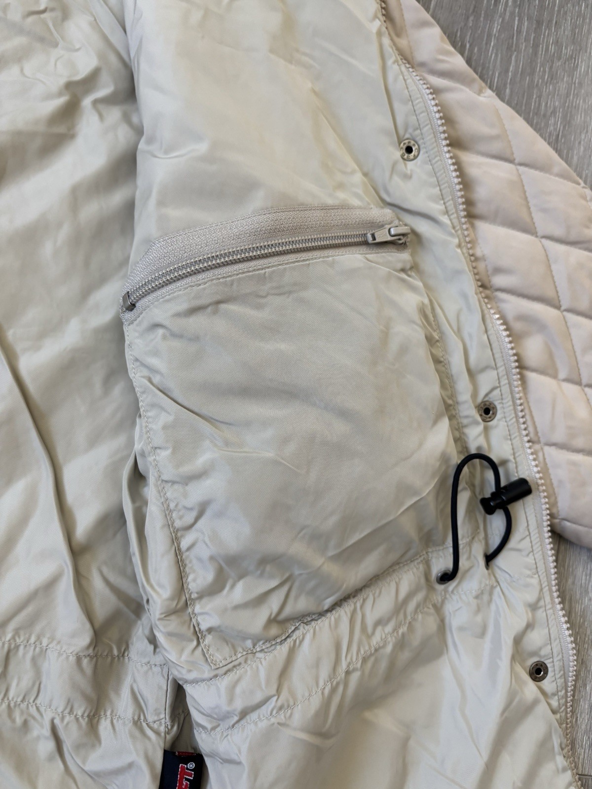 Rare L.L Bean Beige Traveler Women’s Petite Small Soft shell Quilted Jacket image 10