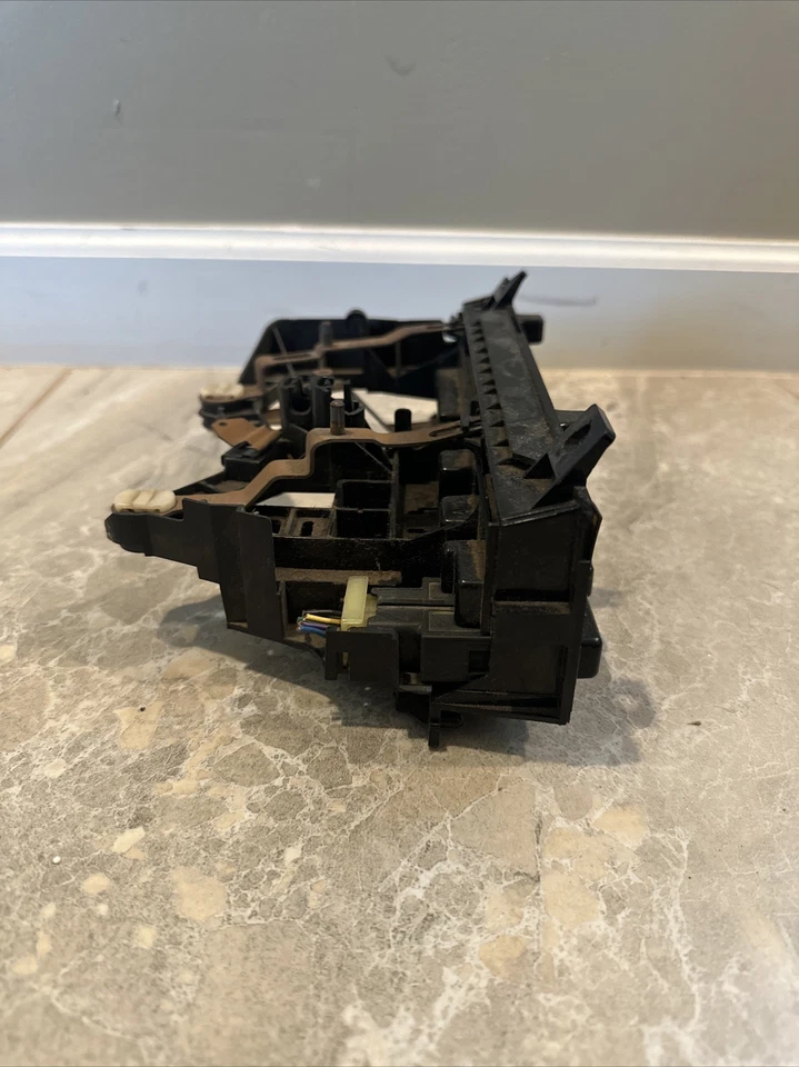 Interruptor de control de temperatura del calentador de aire acondicionado manual delantero Toyota Camry 87-91 OEM Foto 3 de 4