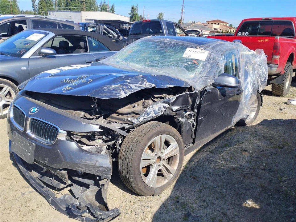 Used Front Right Door Window Regulator Front fits: 2017 Bmw 330E Sdn Front Right - Image 3 of 4