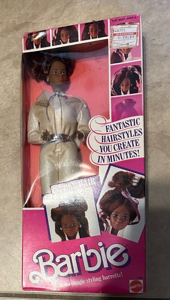 1986 Super Hair African American Barbie Doll in original box w
