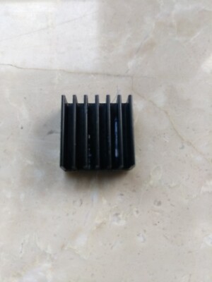 1Stck. 14x14x6mm Schwarz Aluminium Kühlkörper Wärmeleitpadkühler