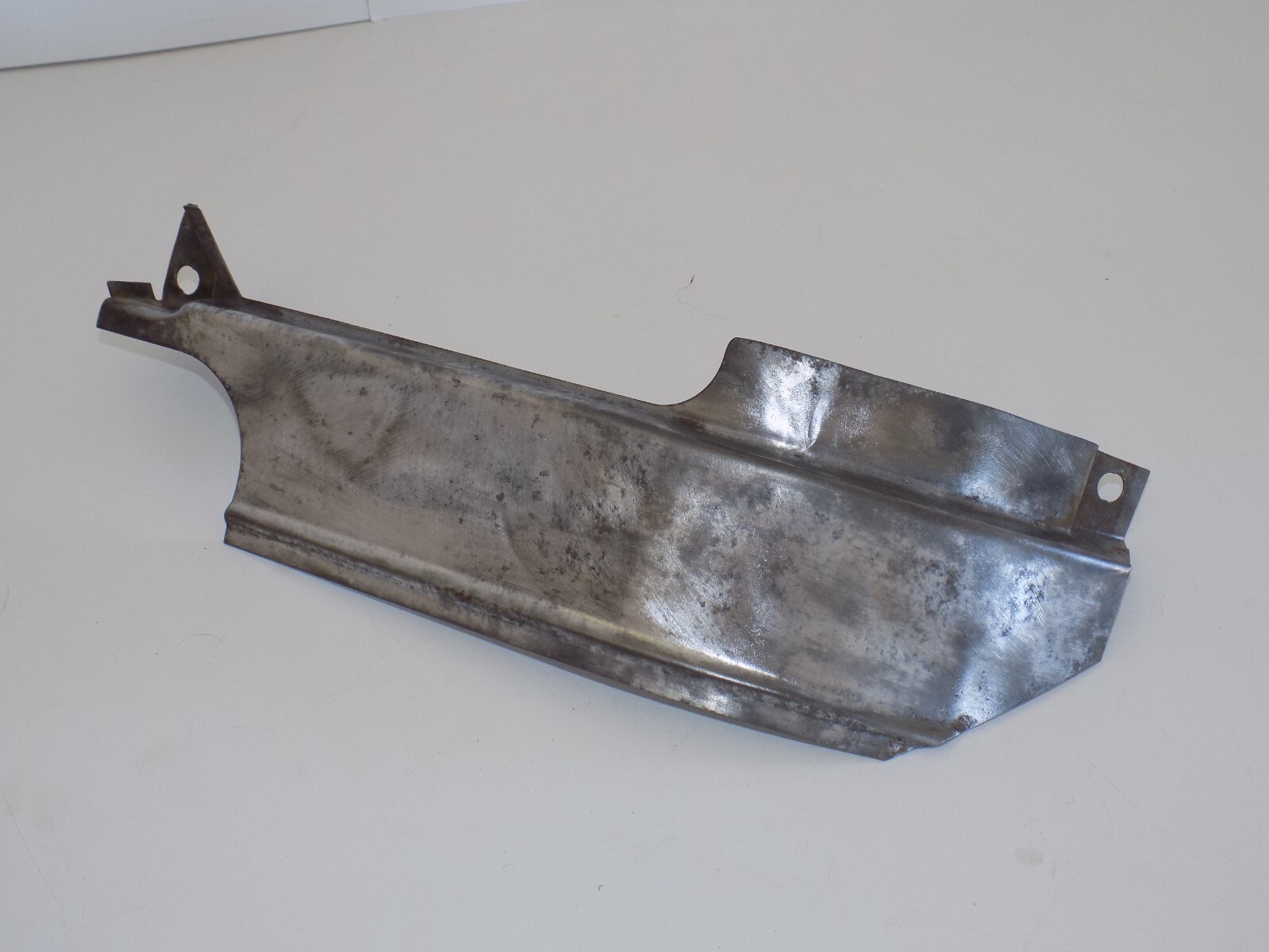 Front Metal Brake Line Cover Shield Plate LH Driver OEM 1993 C4