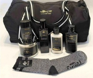 Bath & Body Works - NOIR 7 Pcs Men's Collection Body Care Gift Set + Travel Bag