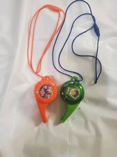 DIEGO Go Diego Go ! Lot de 2 jouets sifflet à gicler à l'eau orange vert
