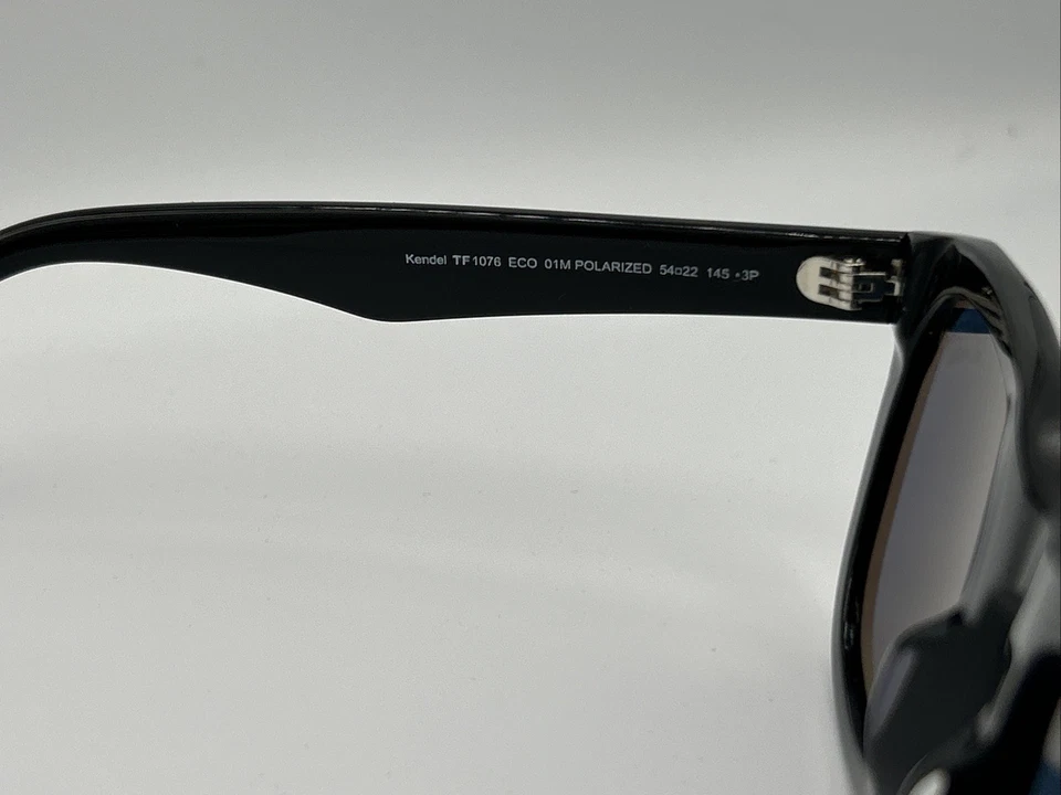 Tom Ford TF1076 Kendel Polarized Sunglasses 01M Black 54-22-145 New - Image 3 of 4