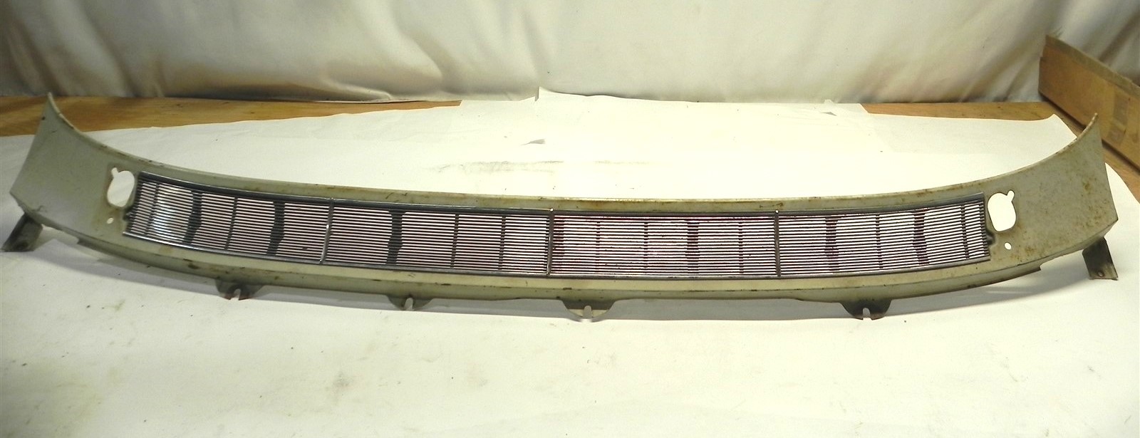 VINTAGE 1962 CADILLAC SERIES 62 COUPE DEVILLE +MORE EXT WINDSHIELD COWEL VENT