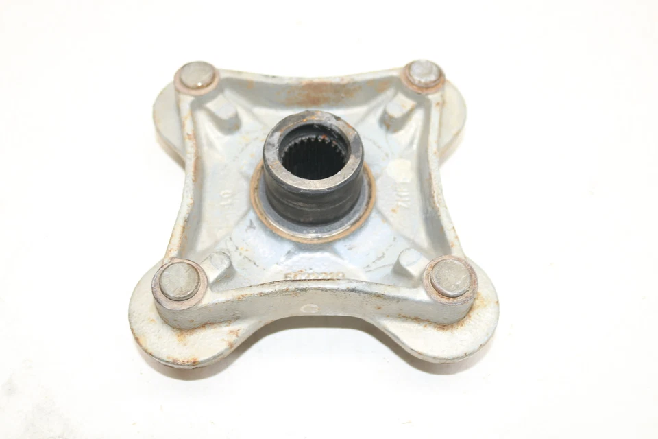 2011 Polaris Sportsman 550 Efi 4x4 Rear Back Wheel Right Hub  - Image 4 of 4