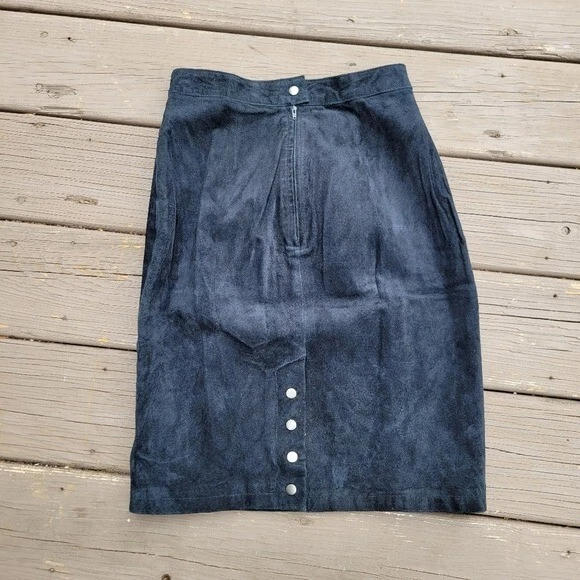 Vintage 90s y2k Bratz Black Suede Leather High Waisted Midi Length Pencil Skirt - Image 4 of 4